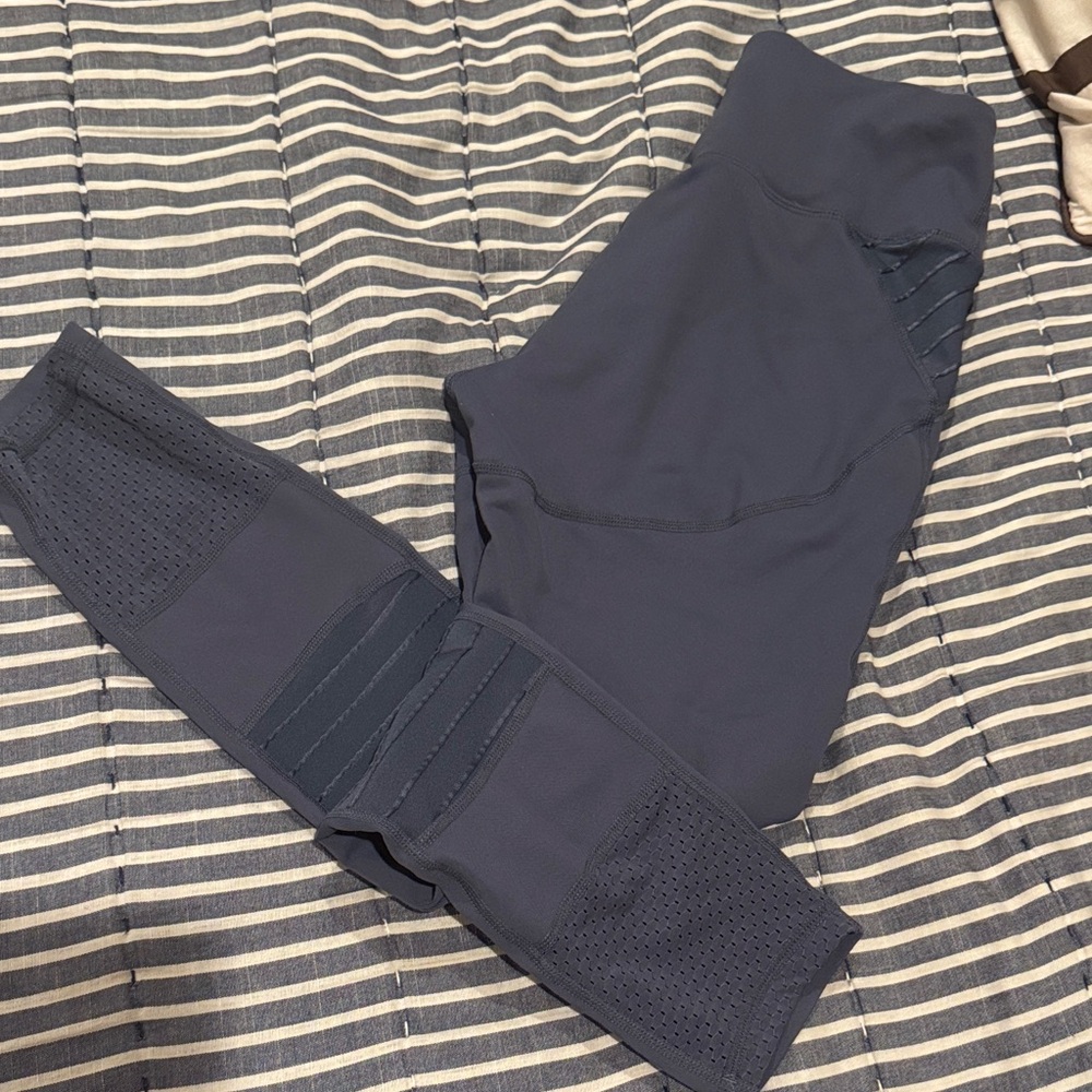 Born Primitive Grey/Blue Leggings with Mesh Panels